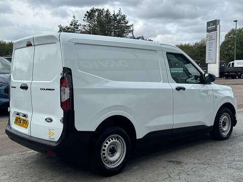 Ford Transit Courier 100ps EcoBoost Leader with Ply Lining, Air Con & Cruise Control & In Immaculate Condition - U106243