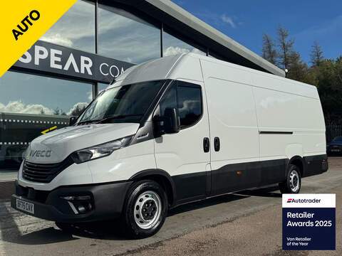 Iveco Daily 140ps 35C14B 4100 DRW Unregistered Single Cab 16ft Dropside 140ps Plus 2XL 3rd Year Warranty 2.3 Dropside Manual Diesel