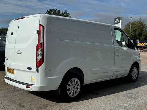 Ford Transit Custom 280 EcoBlue Limited L1 SWB Auto 170ps with Air Con, Heated Seats & Deadlocks - U106304