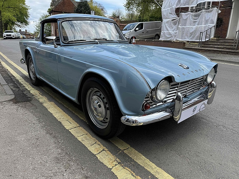 Triumph 2.1 2dr Convertible
