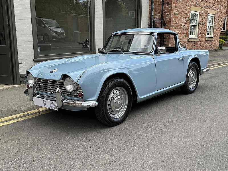 Triumph 2.1 2dr Convertible