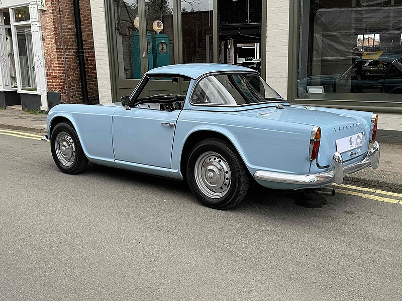 Triumph 2.1 2dr Convertible