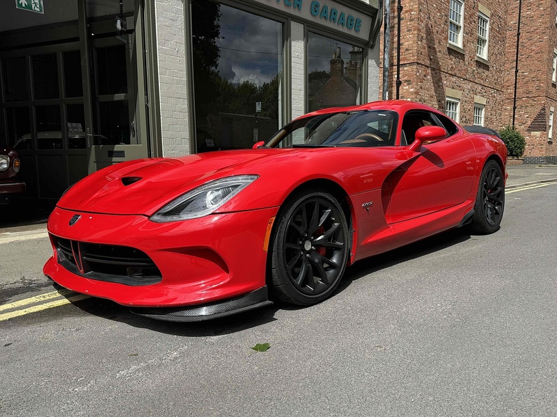 Dodge Dodge Viper 8.4 SRT GTS