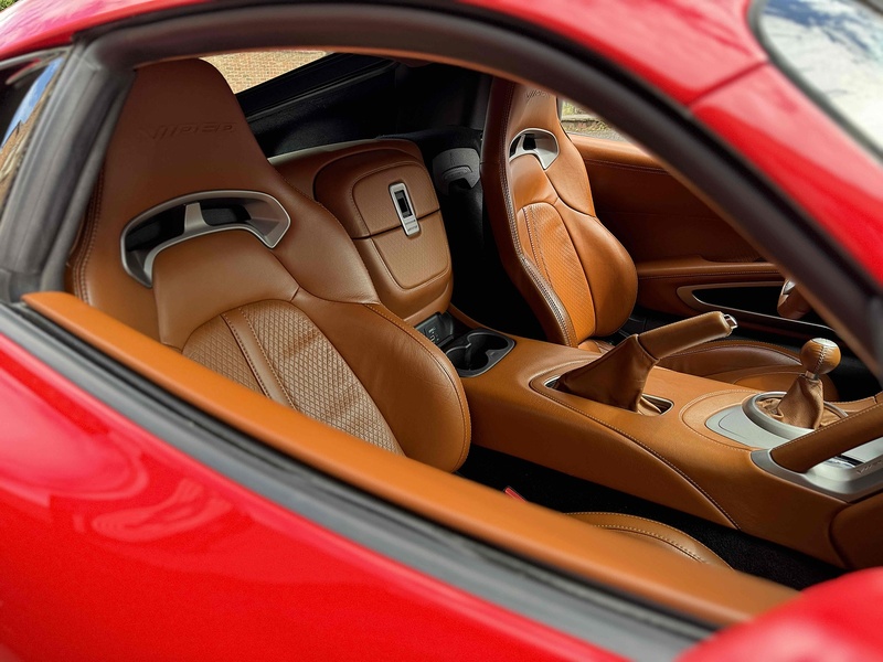 Dodge Dodge Viper 8.4 SRT GTS