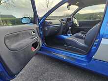 Renault Clio V6 Sport 