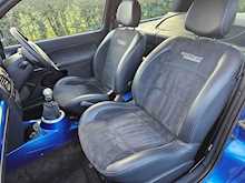 Renault Clio V6 Sport 