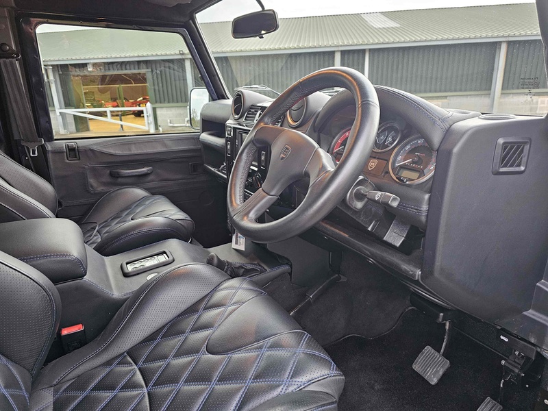 Land Rover Bespoke Landrover Defender 110 6.2 LS3 auto 