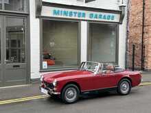 MG Midget convertible 