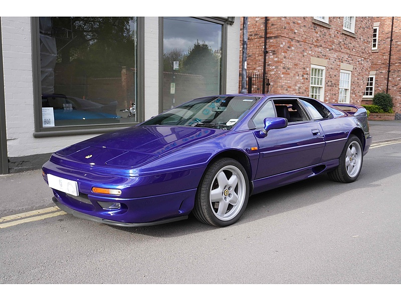 Lotus GT3 Coupe 2.0 Manual Petrol