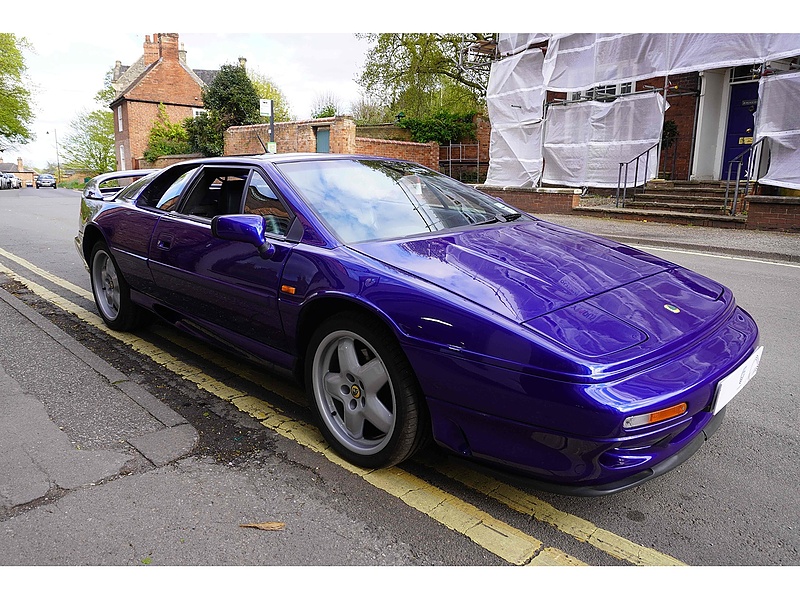 Lotus GT3 Coupe 2.0 Manual Petrol