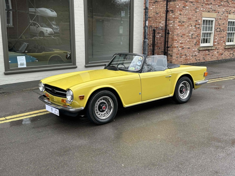 Triumph CR Coupe 2.5 manual Petrol