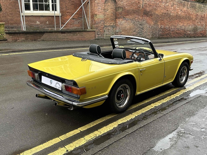 Triumph CR Coupe 2.5 manual Petrol
