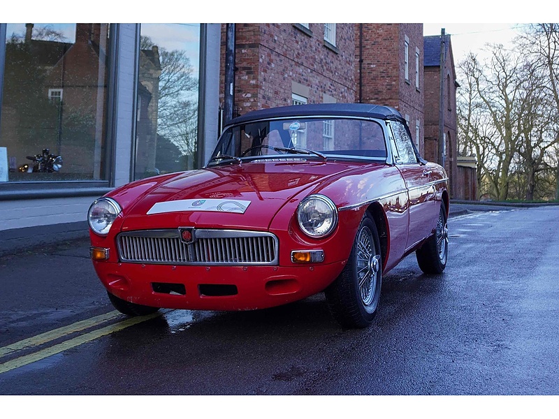 MG 1966 MGB Roadster manual overdrive