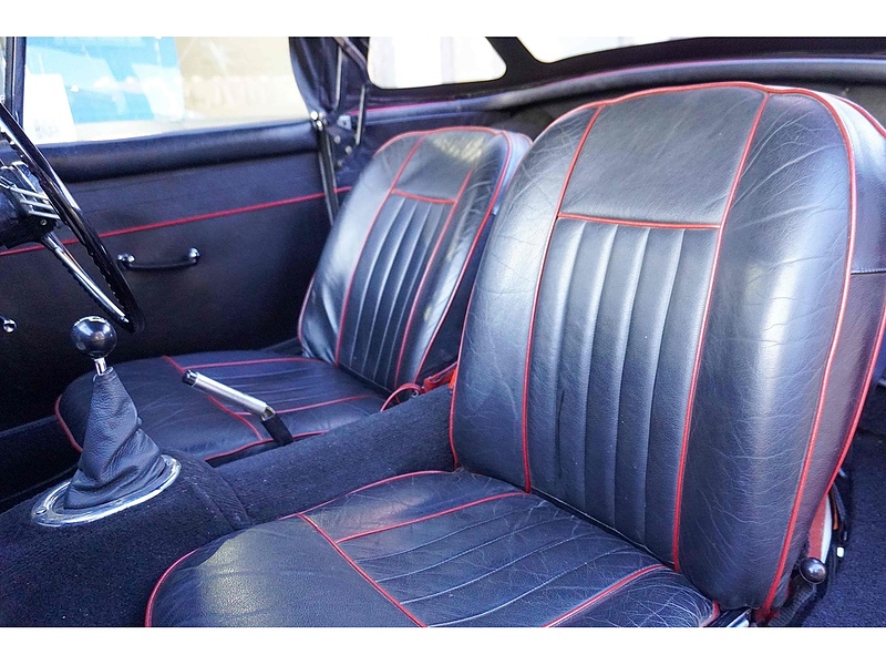 MG 1966 MGB Roadster manual overdrive