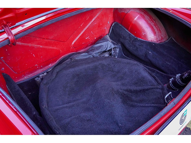 MG 1966 MGB Roadster manual overdrive