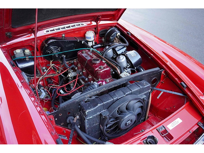 MG 1966 MGB Roadster manual overdrive