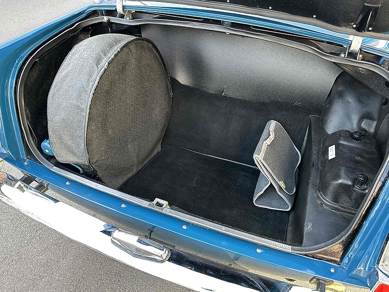 Rover 1975 Rover P6 2200SC manual