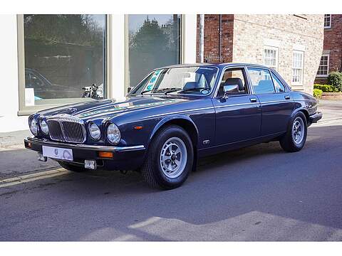 1989 Daimler Double six saloon 5.3 auto