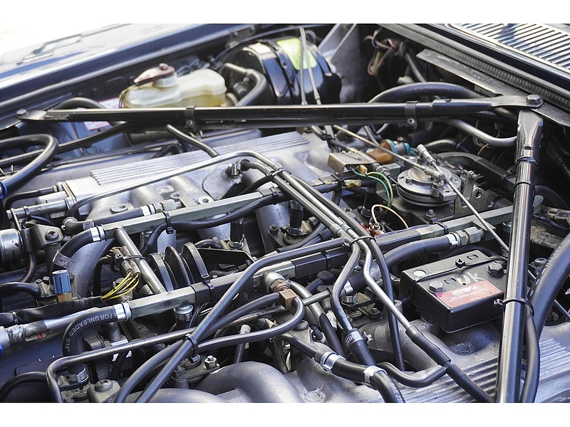 Daimler 1989 Daimler Double six saloon 5.3 auto