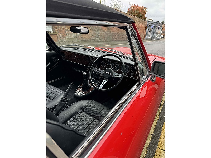 Triumph 1972 Triumph Stag 327 V8 manual Petrol