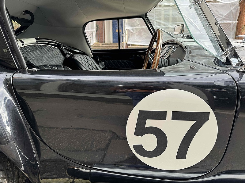 AK 2015 AK 427 Cobra 6.2 LS3 5 speed manual 