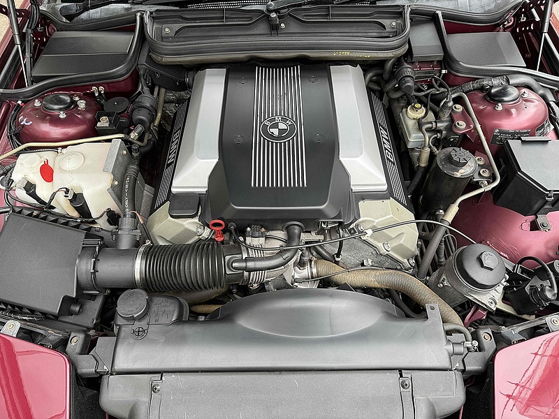 BMW 840Ci  V8 Ci Sport Coupe 4.4 Automatic Petrol