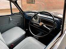 Morris Minor Traveller 