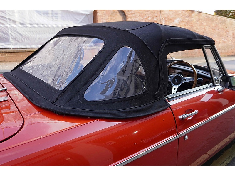 MG 1977 MGB Roadster 1.8 manual O/D Red