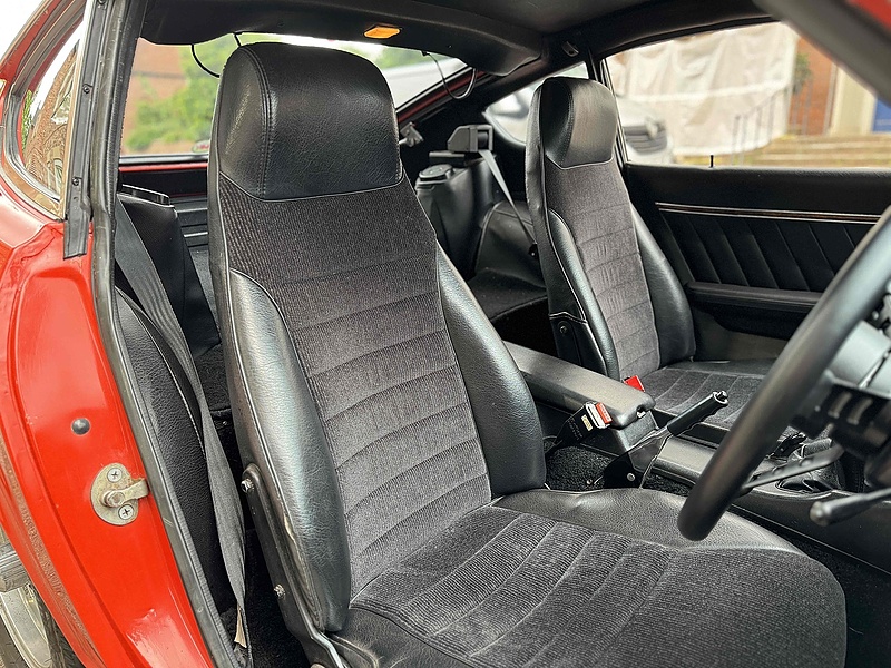 Datsun  Coupe 2.6 Petrol