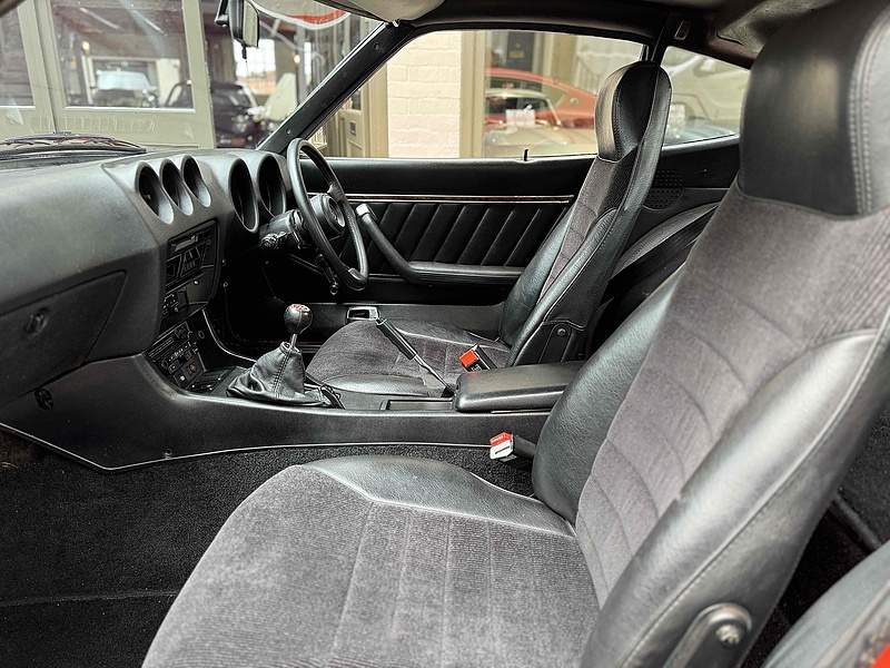 Datsun  Coupe 2.6 Petrol