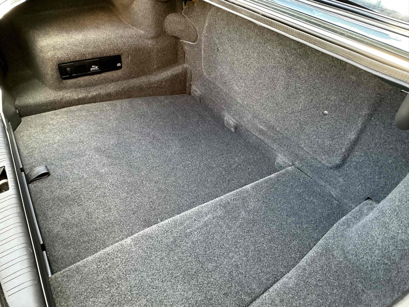 Jaguar 2001 Jaguar XJR 4.0 Supercharged