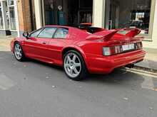 Lotus Esprit V8 GT 
