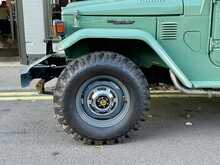 Toyota Land Cruiser FJ40 