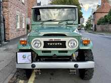 Toyota Land Cruiser FJ40 