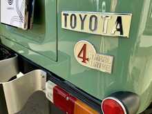 Toyota Land Cruiser FJ40 