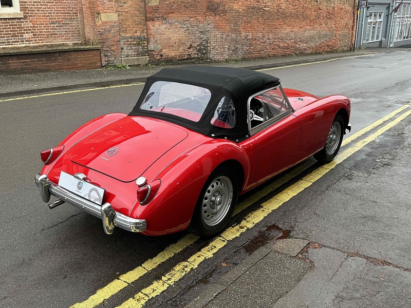 MG Twincam // 1622cc Engine Conversion