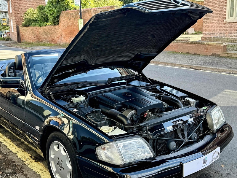 Mercedes-Benz 5.0 SL500 Convertible 2dr Petrol Automatic (340 g/km, 320 bhp)