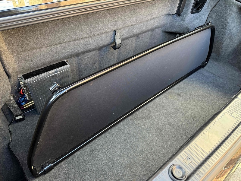 Mercedes-Benz 5.0 SL500 Convertible 2dr Petrol Automatic (340 g/km, 320 bhp)