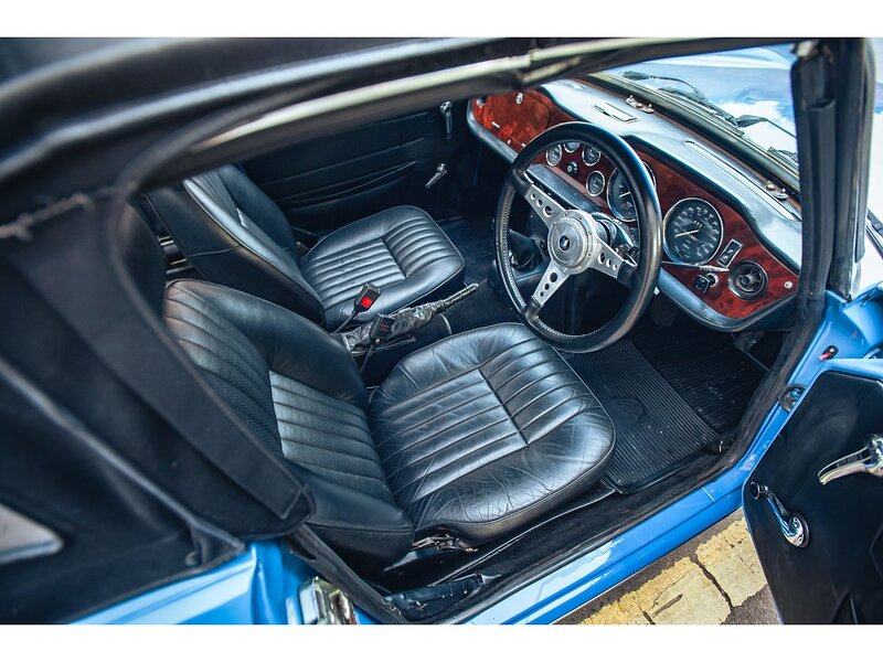 Triumph 1974 Triumph TR6 2.5 O/D Petrol