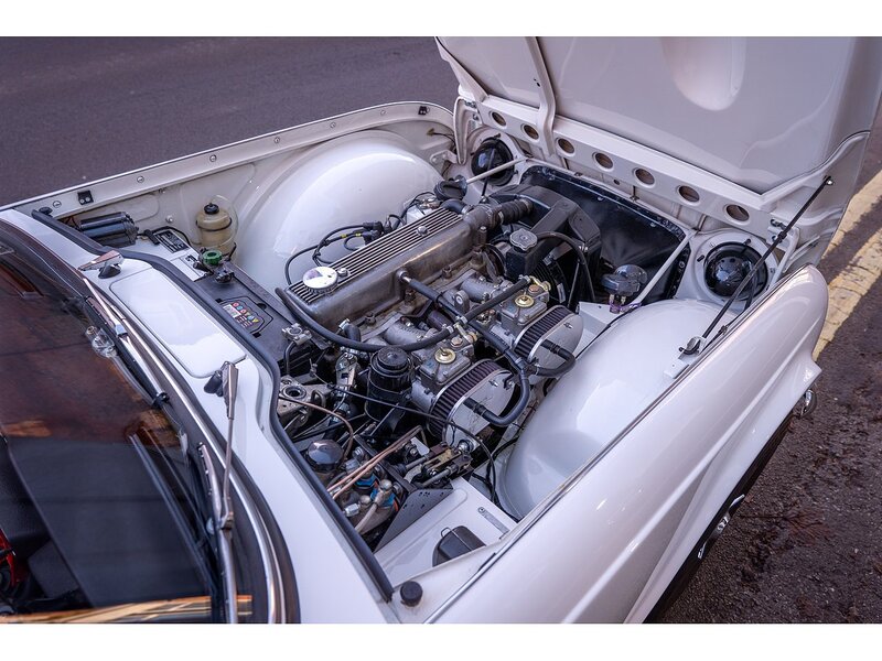 Triumph  Convertible 2.0 Petrol