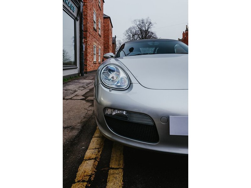 Porsche 2.7 987 Convertible 2dr Petrol Tiptronic (229 g/km, 240 bhp)