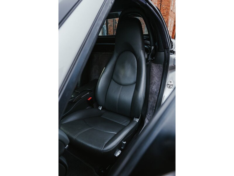 Porsche 2.7 987 Convertible 2dr Petrol Tiptronic (229 g/km, 240 bhp)