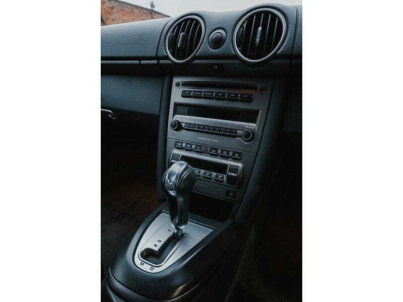 Porsche 2.7 987 Convertible 2dr Petrol Tiptronic (229 g/km, 240 bhp)