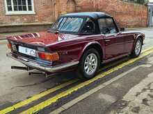 Triumph TR6  