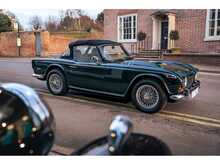Triumph TR5  