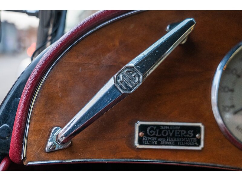 MG Open two-seater Convertible 1.25 Petrol