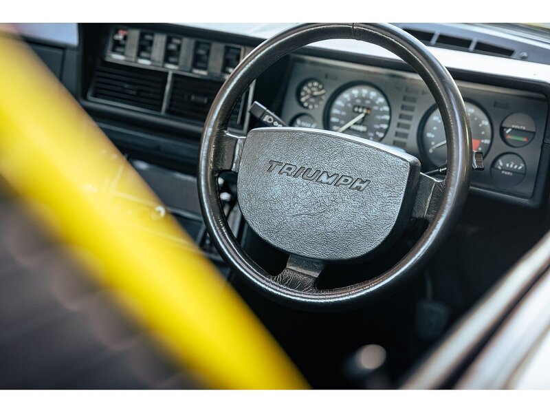 Triumph  Coupe 2.0 Petrol