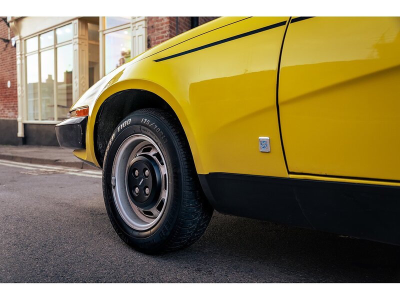 Triumph  Coupe 2.0 Petrol