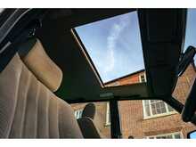 BMW 5 Series 520i Lux 