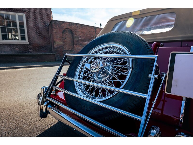 MG  Convertible 1.8 Petrol